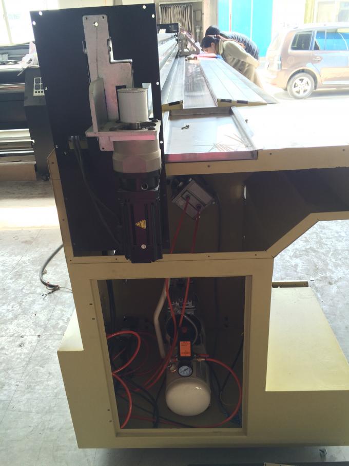 Sublimationsdruck-Maschine mit 4 Köpfen Epson DX7 für die verschiedene Flaggen-Herstellung 2