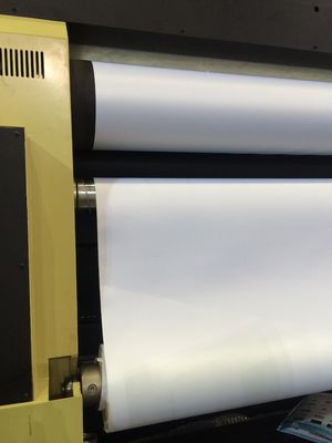 Wasserbasierte Doppel-CMYK-Textilflaggen-Druckmaschine mit 4 Köpfen Epson DX7