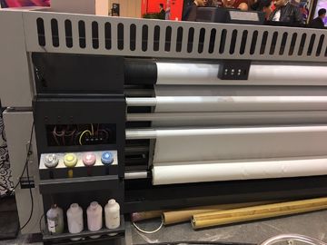 Drei Epson 4720 Köpfe färben Sublimations-Ausrüstung mit wasserbasierter/Streuungs-Tinte