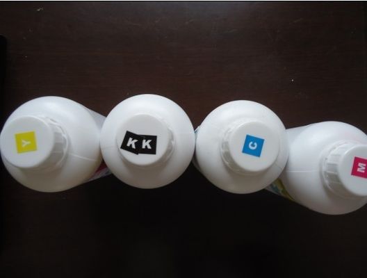 Doppel-CMYK-Färbungs-Sublimationsdruck-Tinte, damit Epson-Schreibkopf Flaggen macht