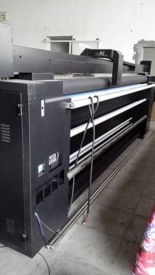 Rolle, zum der Gewebe-Plotter-Strand-Flaggen-Fahnen-Textildrucker-Maschine zu rollen